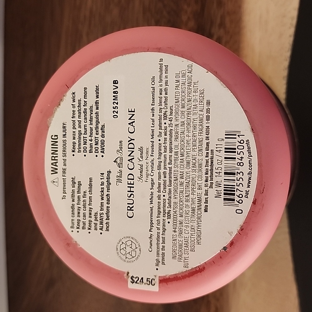 White Barn Crushed Candy Cane Candle - Picture 4 of 4